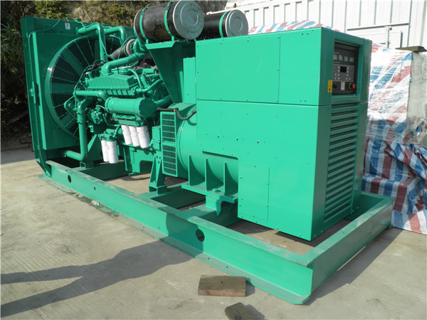沁县发电车出租-柴油发电机组在使用的过程中应该做好哪些防护工作