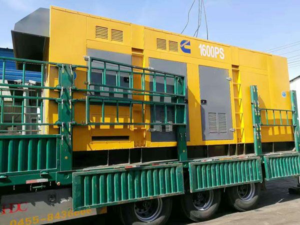 沁县测量水冷式机油散热器密封件尺寸时的注意事项有哪些？